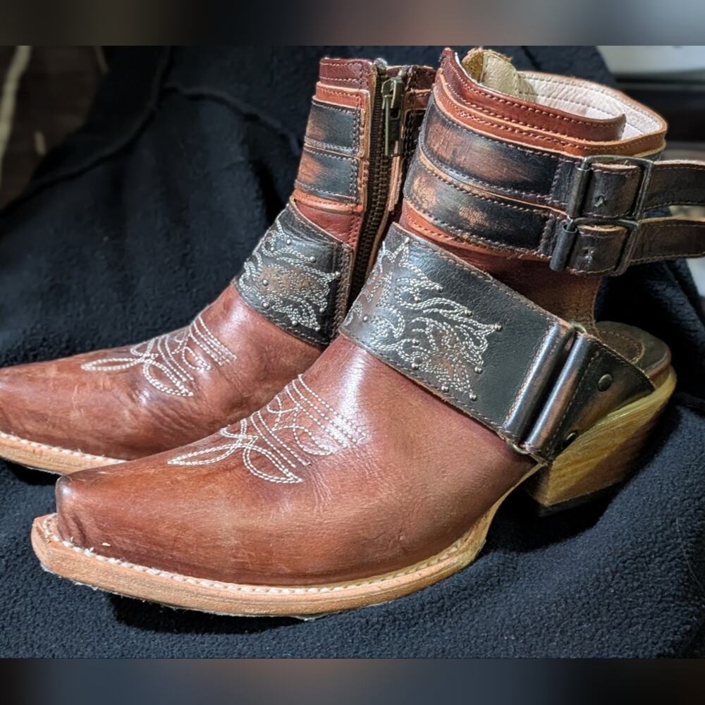 Freebird Waylon, brown multi leather sandal NIB, size 8